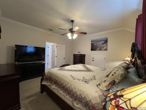 21918 Pesa Cove Garden Ridge TX 78266