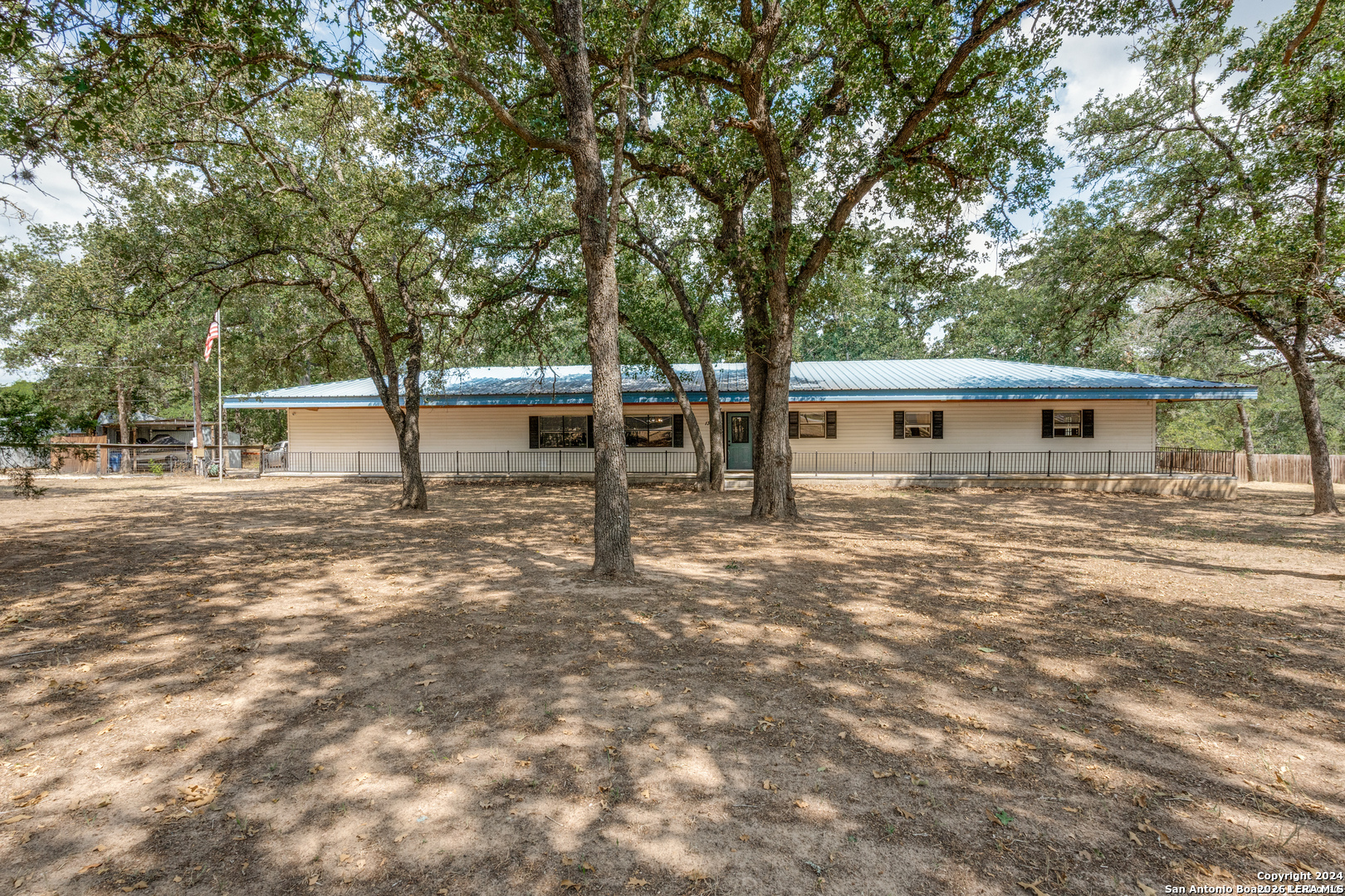 150 Blackjack Road La Vernia TX 78121
