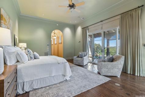 3011 Rustlers Trail San Antonio TX 78245