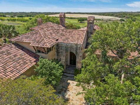 3011 Rustlers Trail San Antonio TX 78245