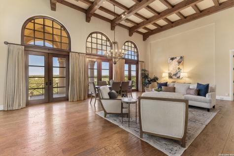 3011 Rustlers Trail San Antonio TX 78245