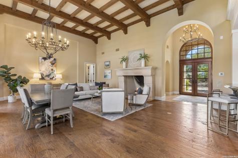 3011 Rustlers Trail San Antonio TX 78245