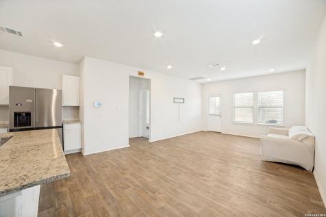 20415 Lorena Crossing San Antonio TX 78264