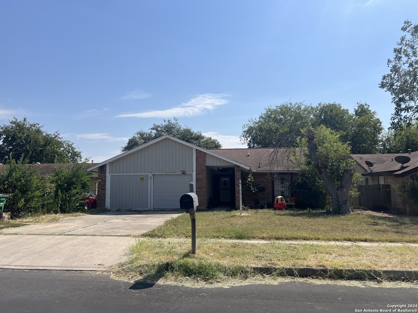 14206 Short Horn Drive San Antonio TX 78247