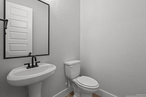 4503 Yoakum Valley Schertz TX 78108