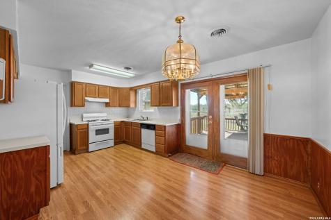 4317 State Highway 173 Bandera TX 78003