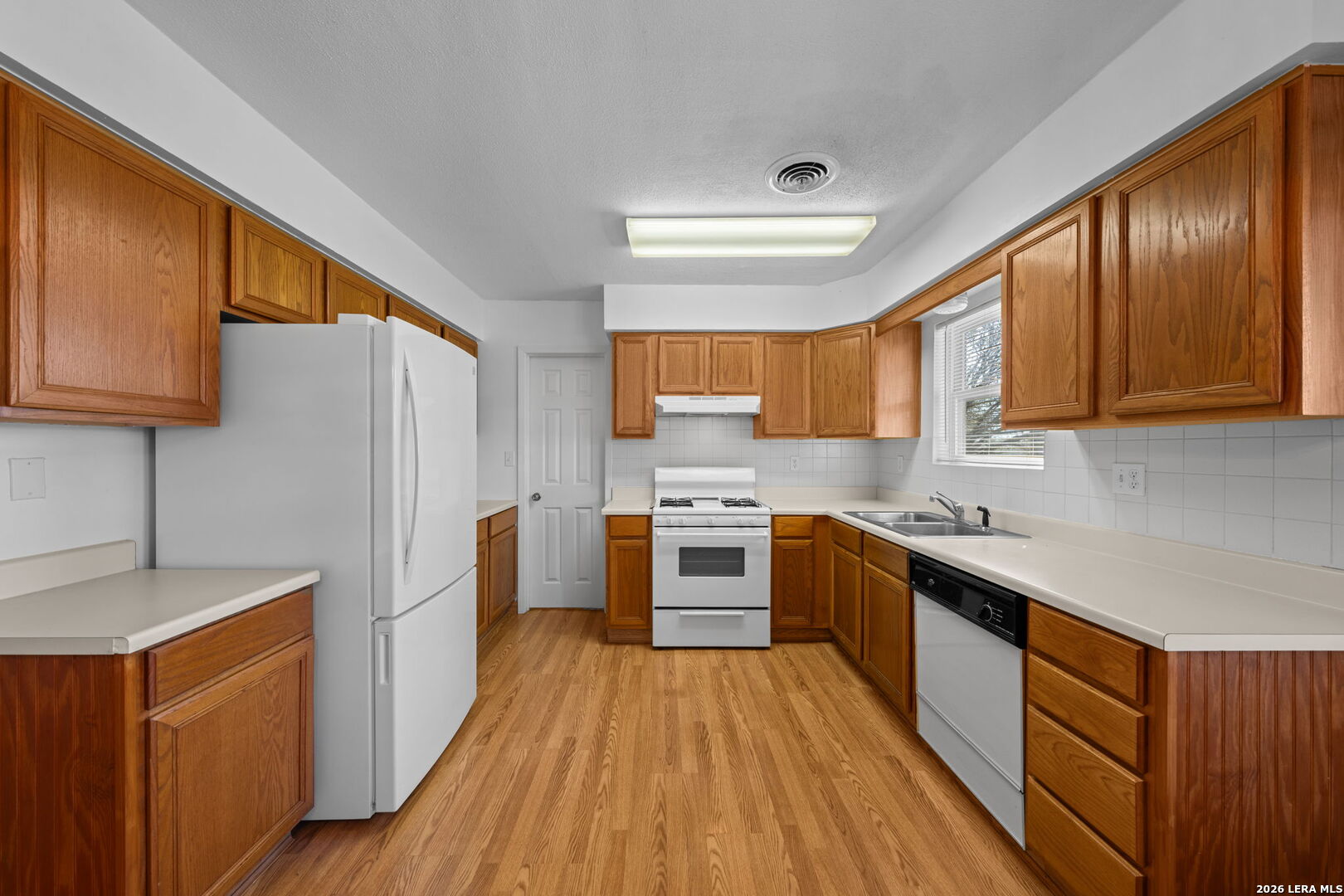 4317 State Highway 173 Bandera TX 78003