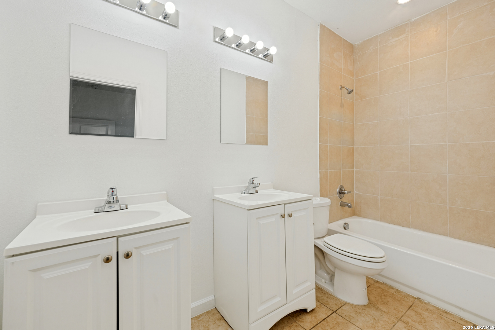 925 S San Joaquin Avenue San Antonio TX 78237