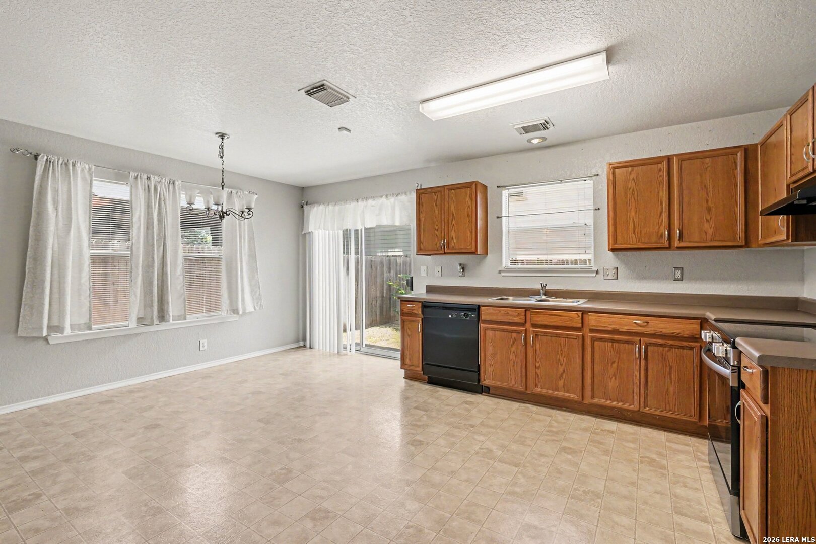 7 Moondance Hill San Antonio TX 78254