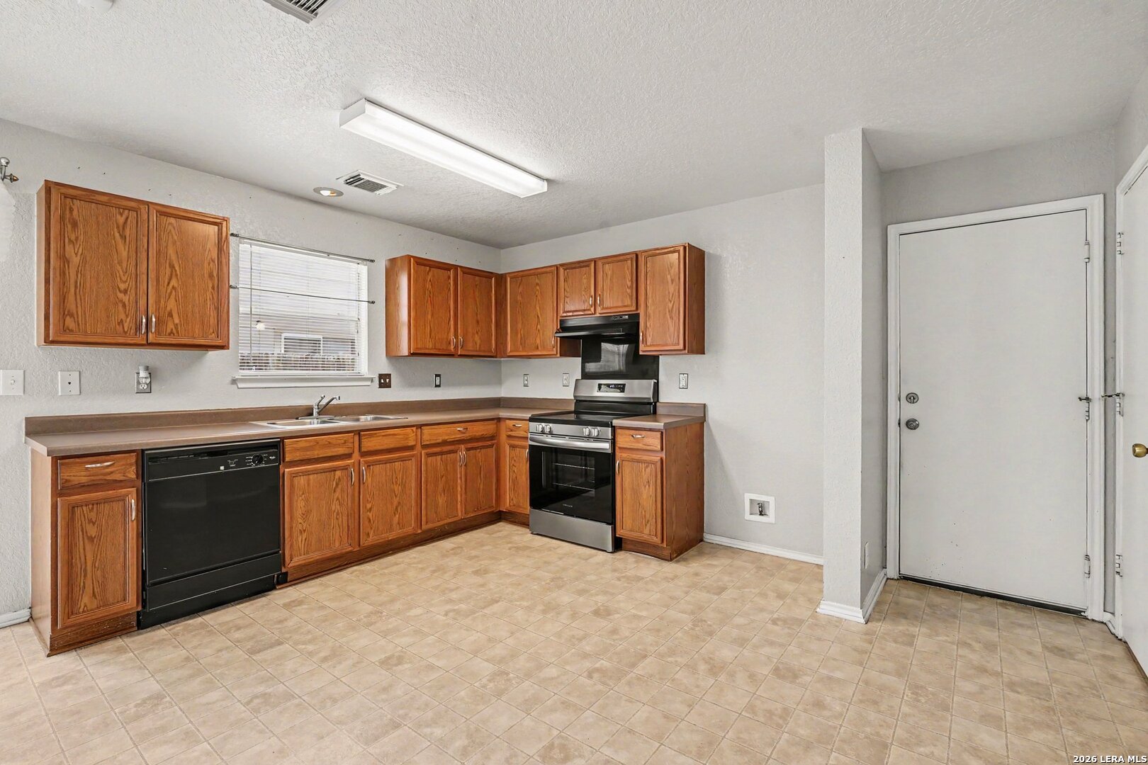 7 Moondance Hill San Antonio TX 78254