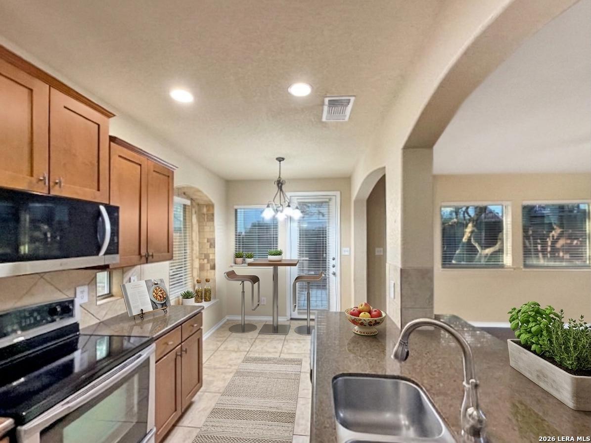 1227 Tweed Willow San Antonio TX 78258
