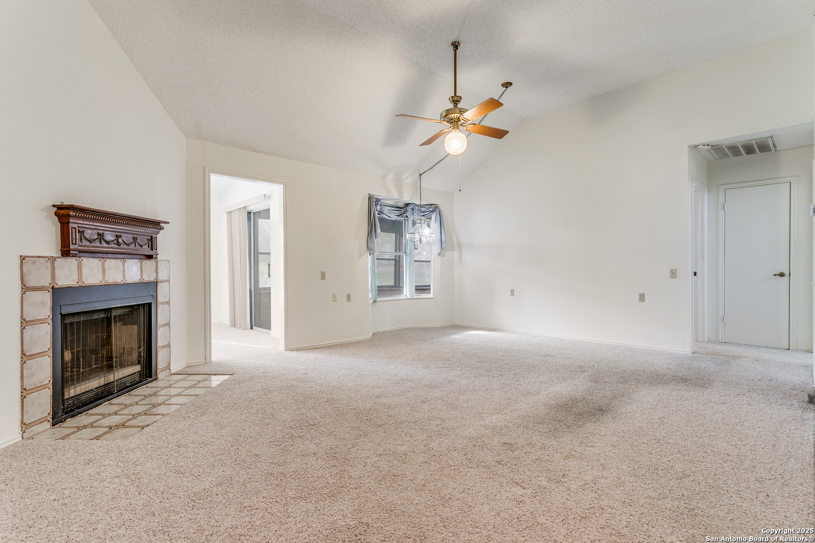3629 Fox Run Schertz TX 78108