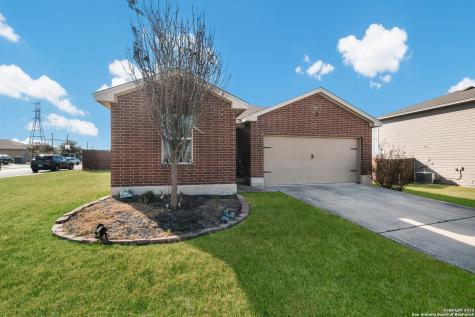 1431 Dove Bend San Antonio TX 78245
