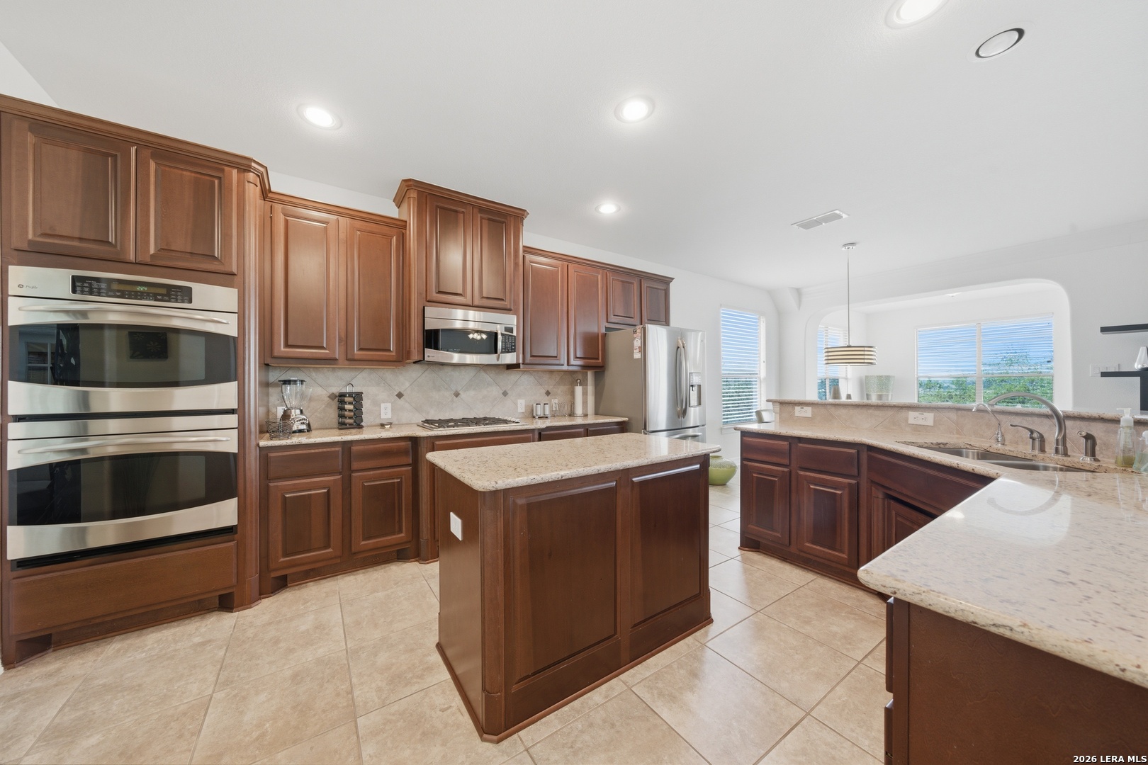 3751 Sunset Cliff San Antonio TX 78261