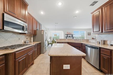 3751 Sunset Cliff San Antonio TX 78261