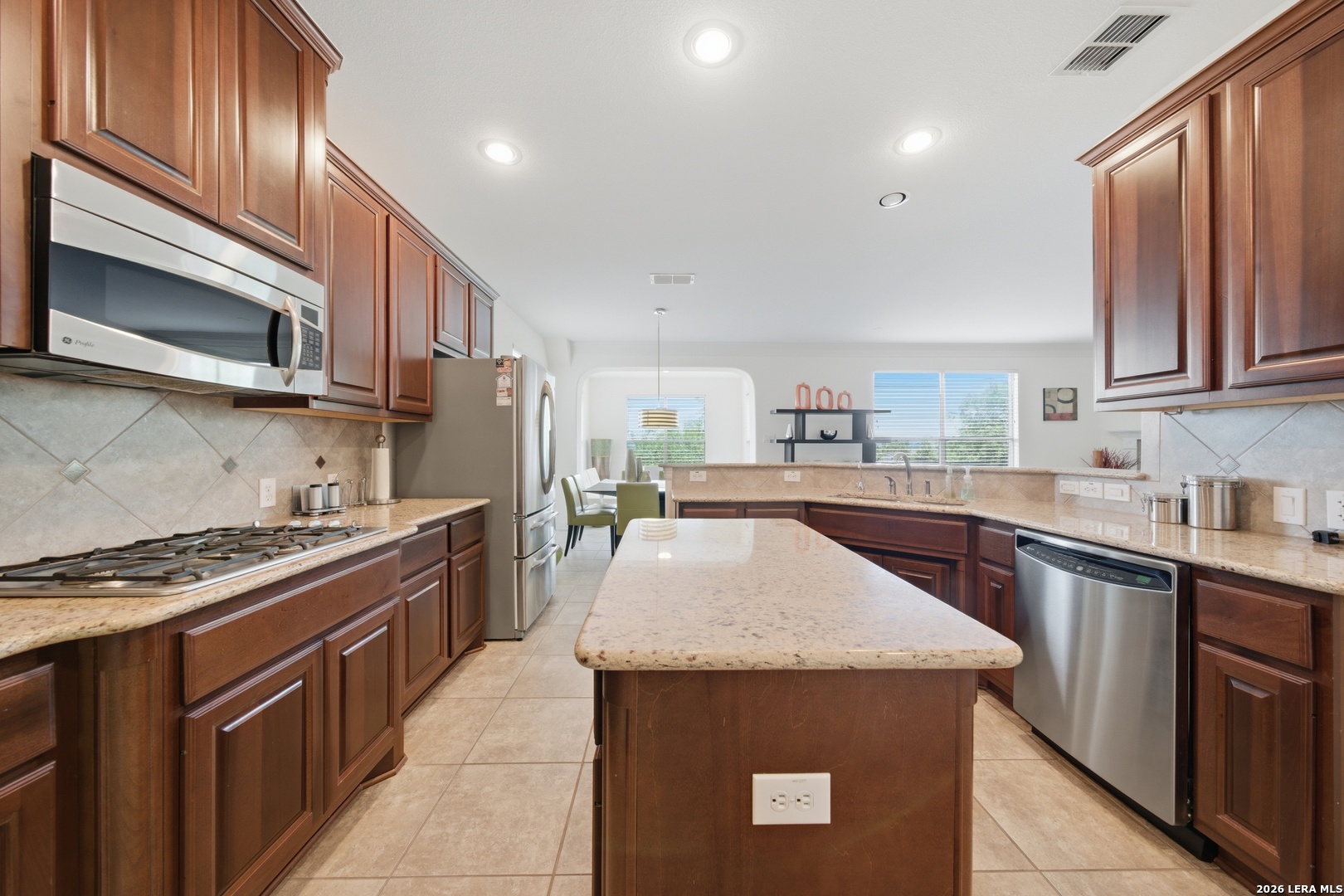 3751 Sunset Cliff San Antonio TX 78261