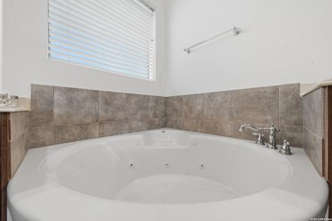 3751 Sunset Cliff San Antonio TX 78261