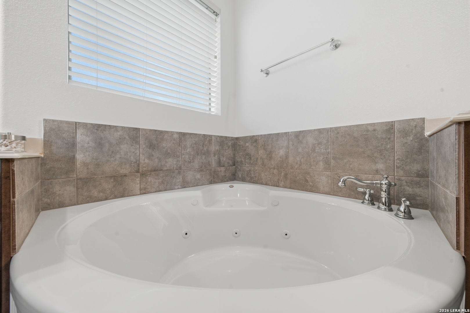 3751 Sunset Cliff San Antonio TX 78261