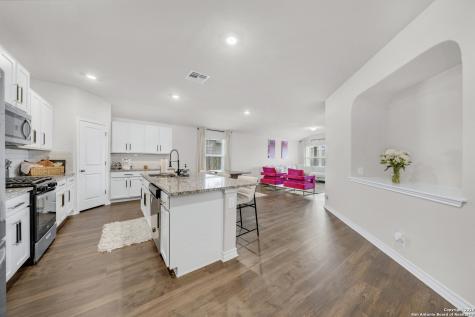 9810 Tupelo San Antonio TX 78254