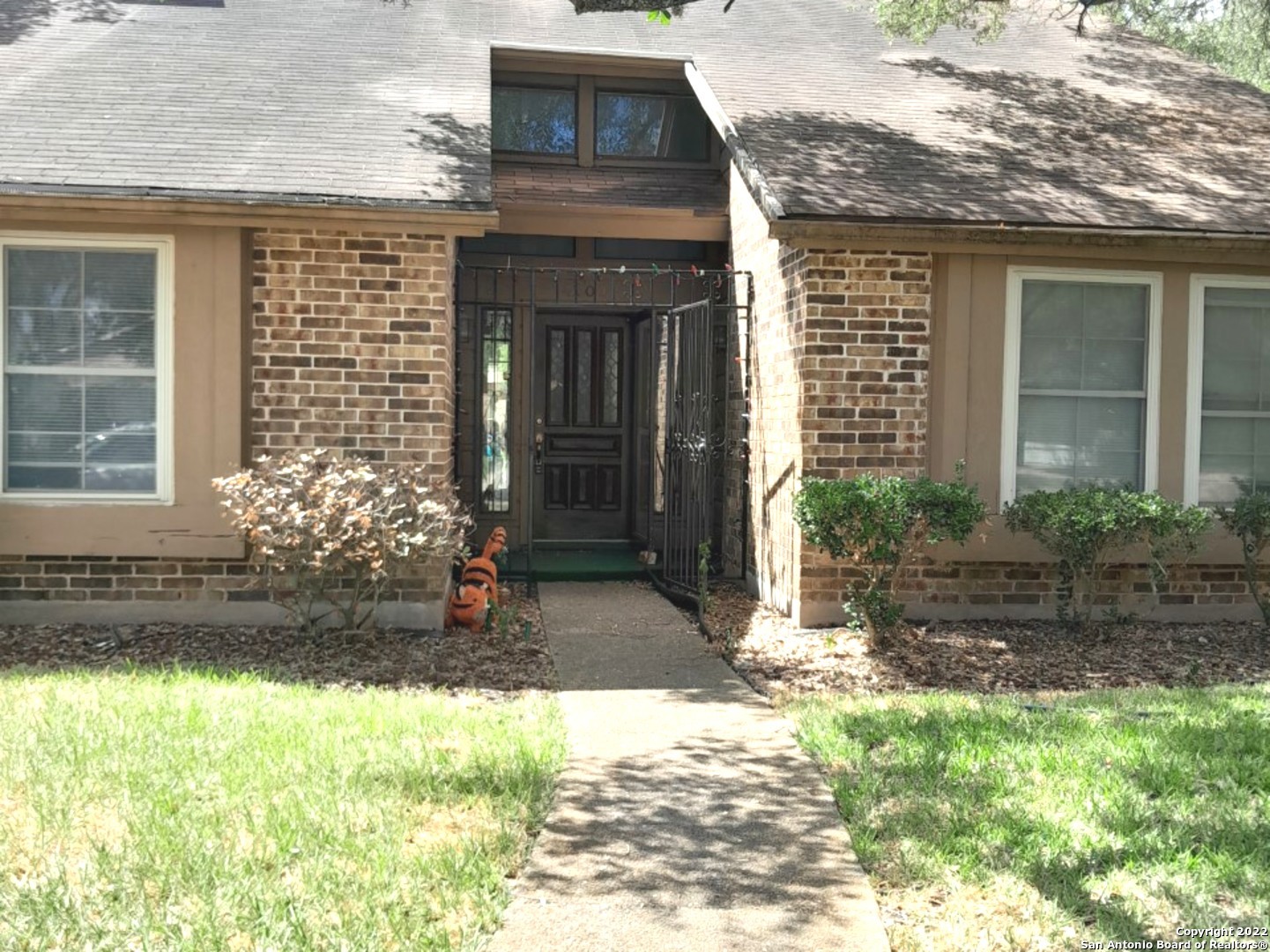 4202 Shadow Oak Woods San Antonio TX 78249