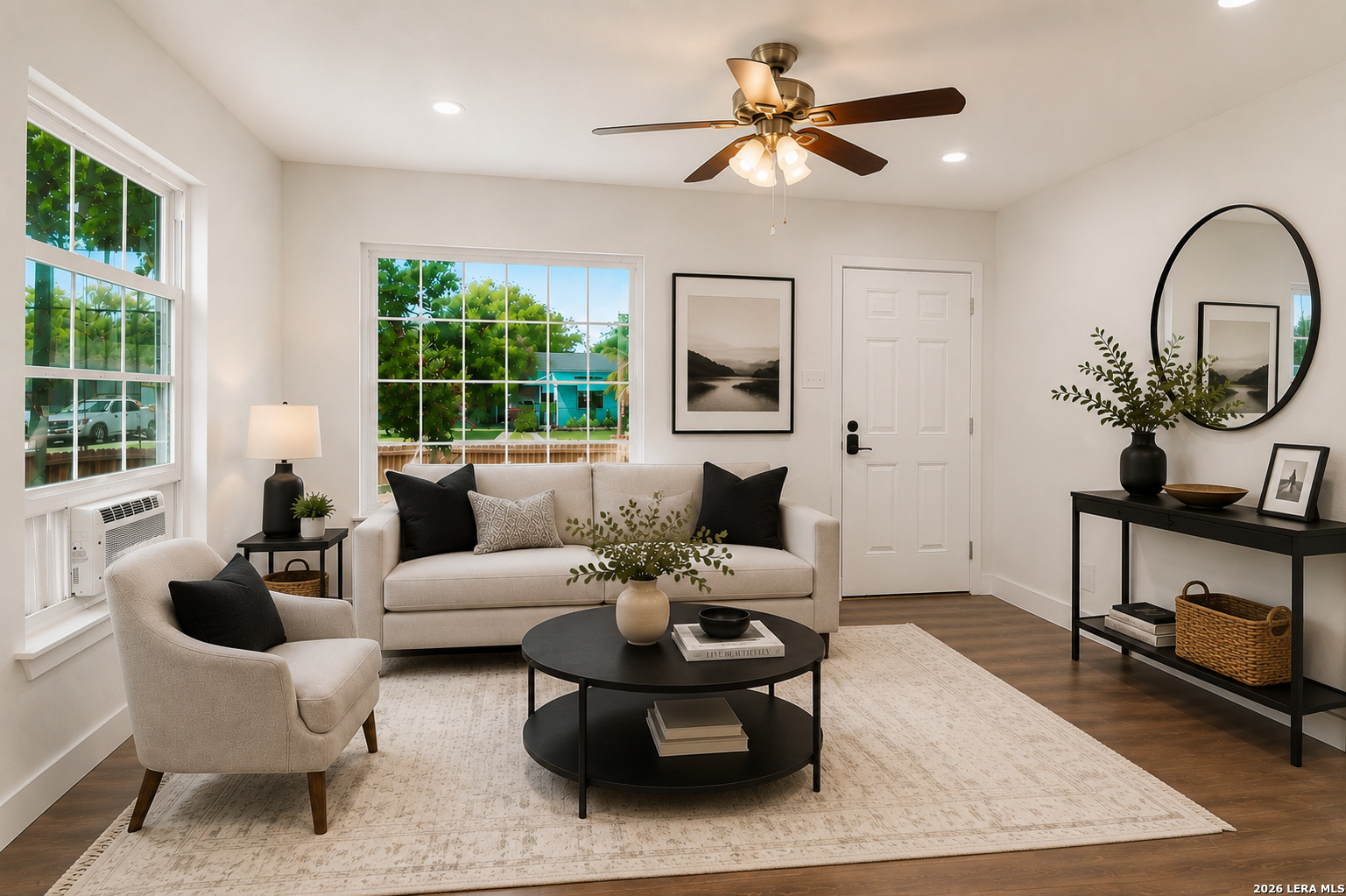 1042 Poinsettia San Antonio TX 78202