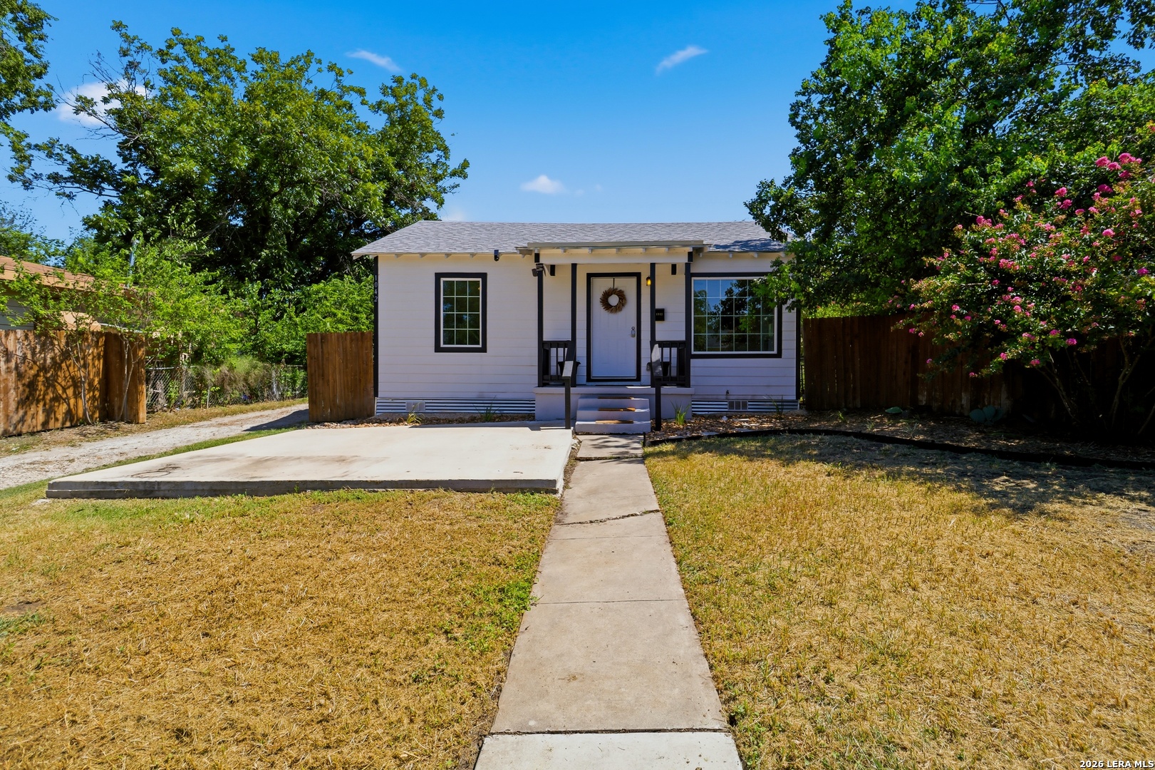 1042 Poinsettia San Antonio TX 78202