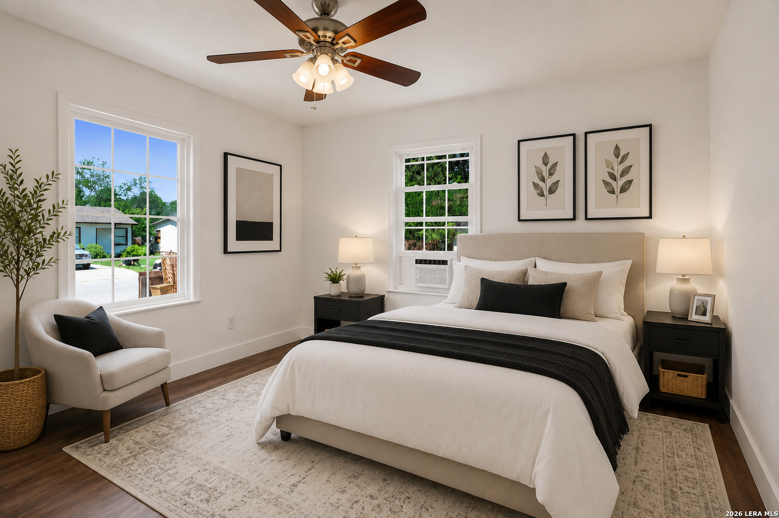 1042 Poinsettia San Antonio TX 78202