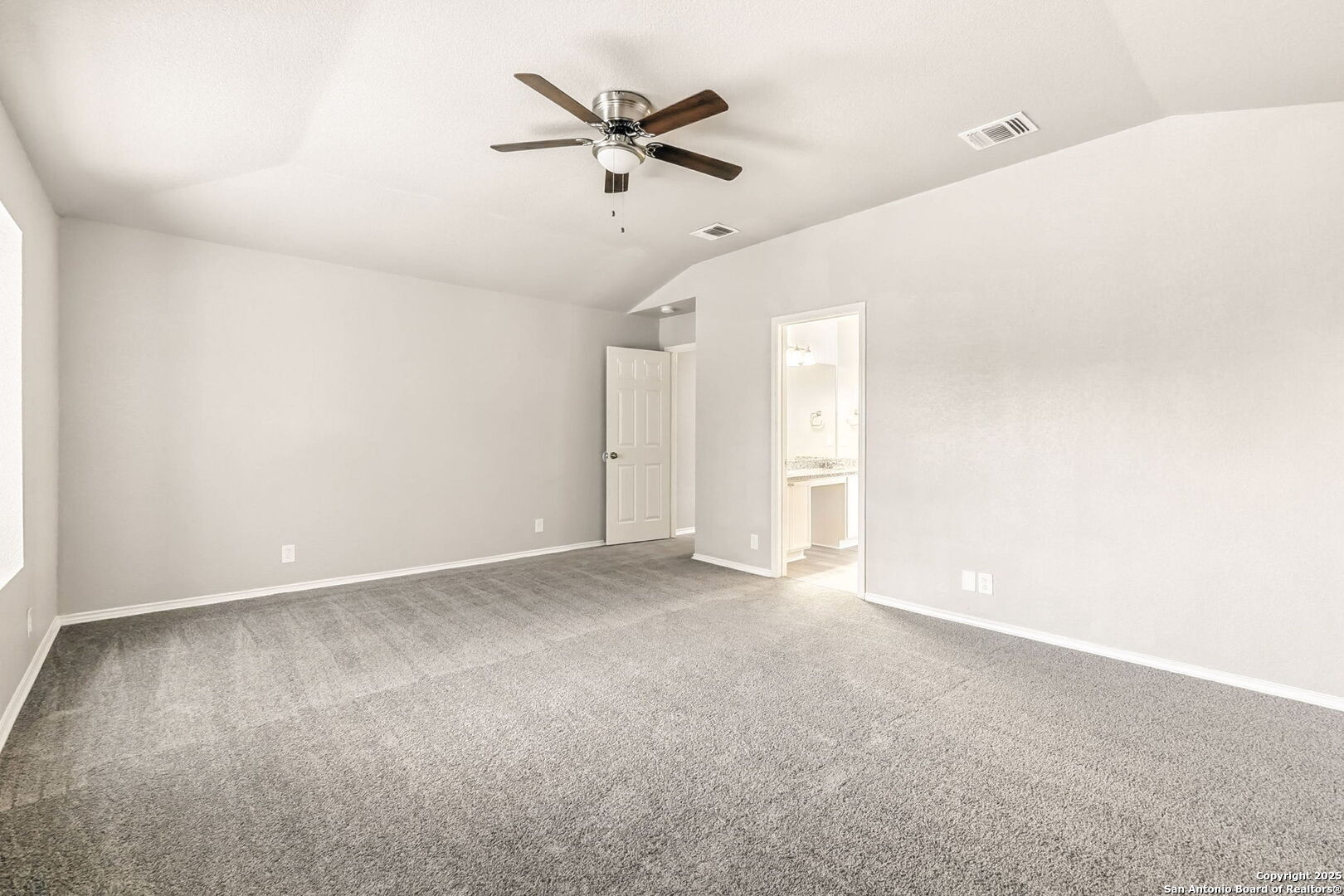 3433 Whisper Schertz TX 78108