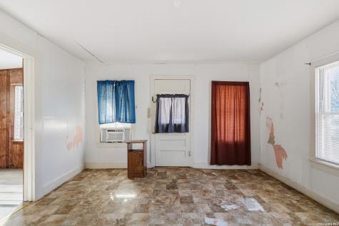 739 Bernard San Antonio TX 78221
