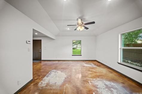 26202 Dancing Bear San Antonio TX 78260