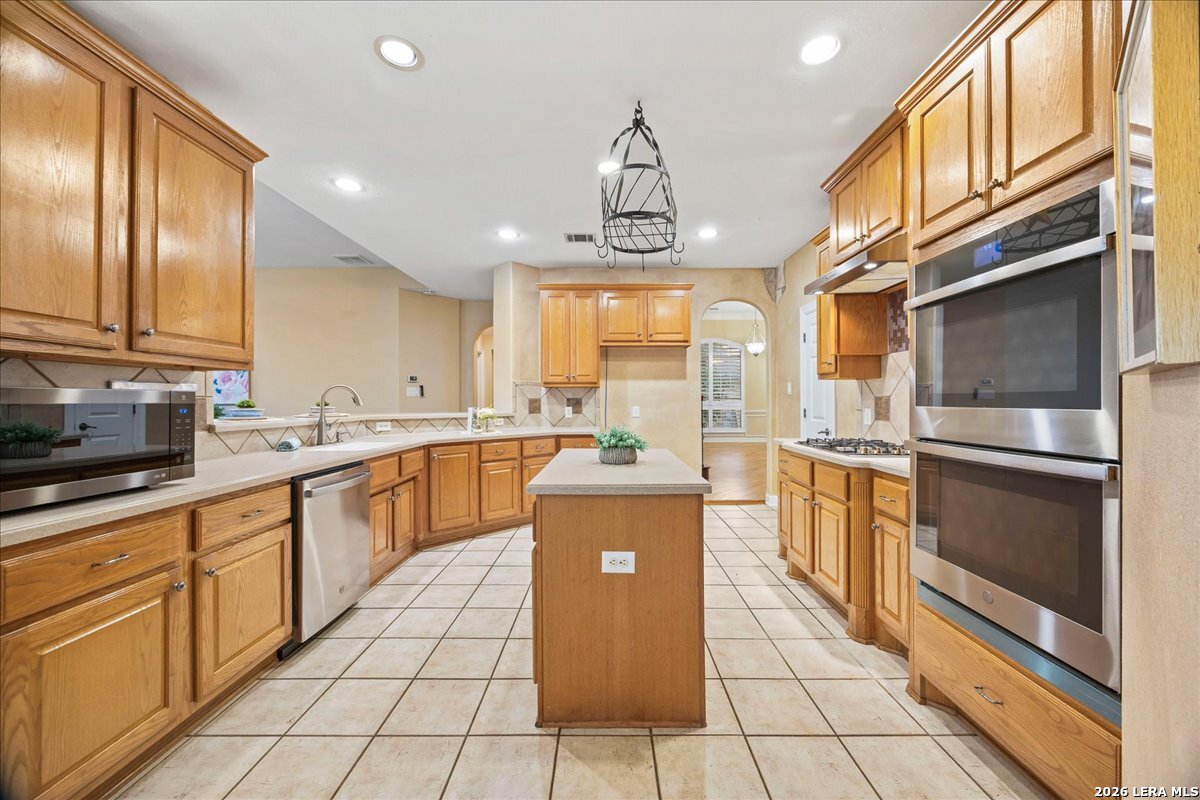 25706 Peregrine Ridge San Antonio TX 78260