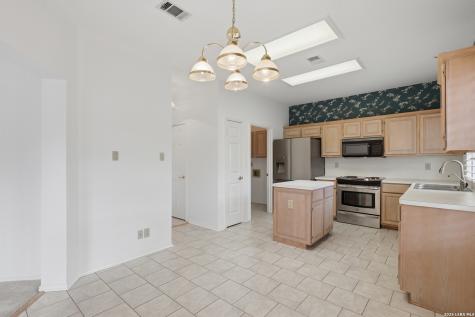 13719 Morningbluff Drive San Antonio TX 78216