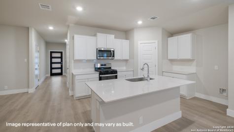 4814 Coral Bluffs San Antonio TX 78253