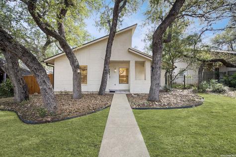 13623 High Chapel San Antonio TX 78231