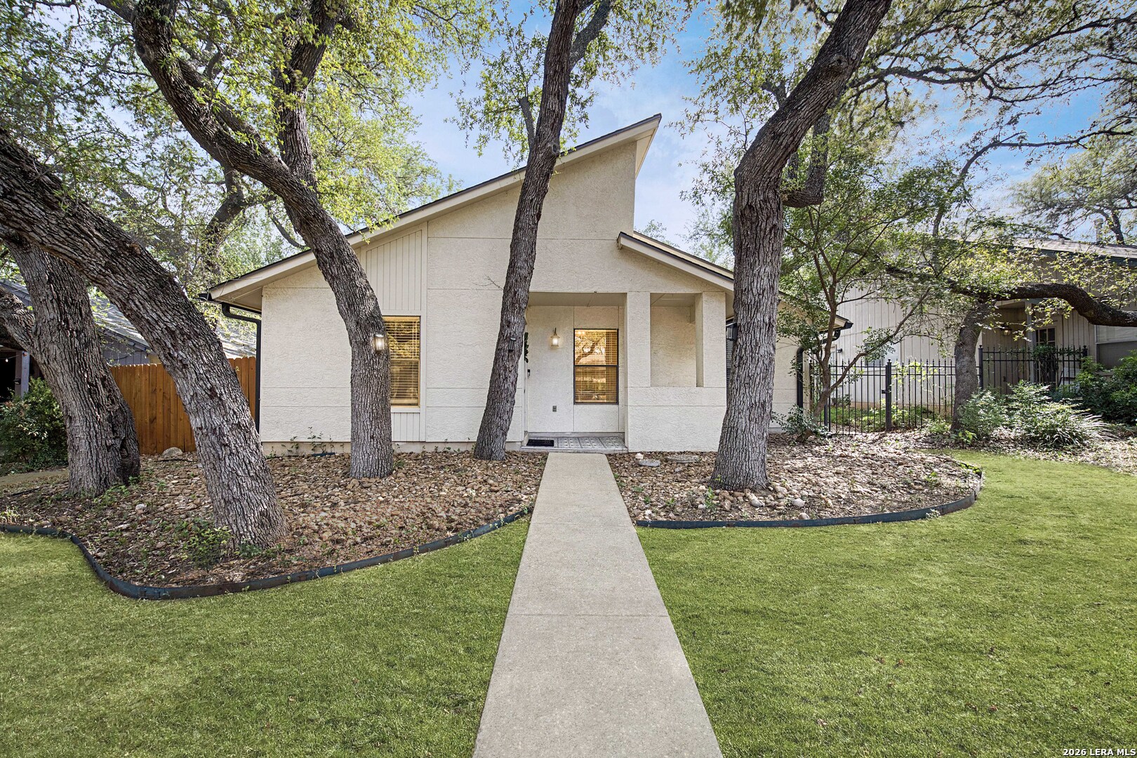 13623 High Chapel San Antonio TX 78231