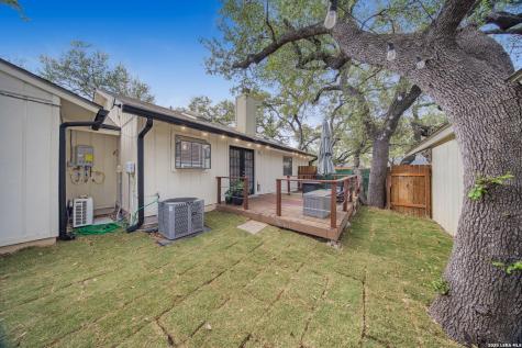 13623 High Chapel San Antonio TX 78231