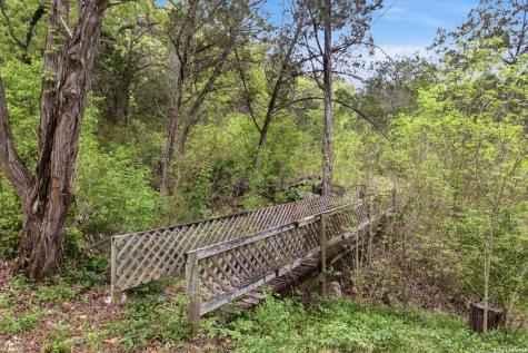 2115 Mesa Verde Road Medina TX 78055