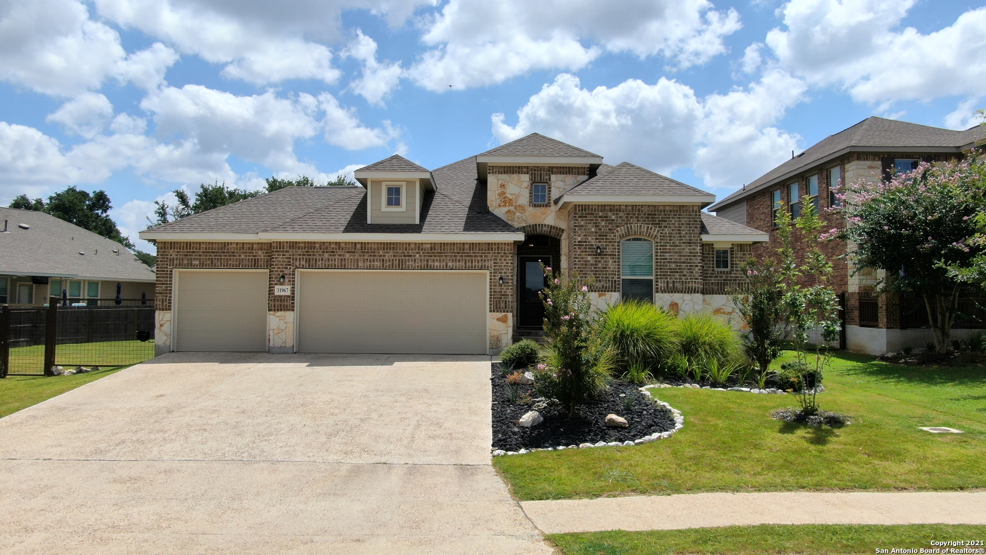 31967 Cast Iron Cove Bulverde TX 78163
