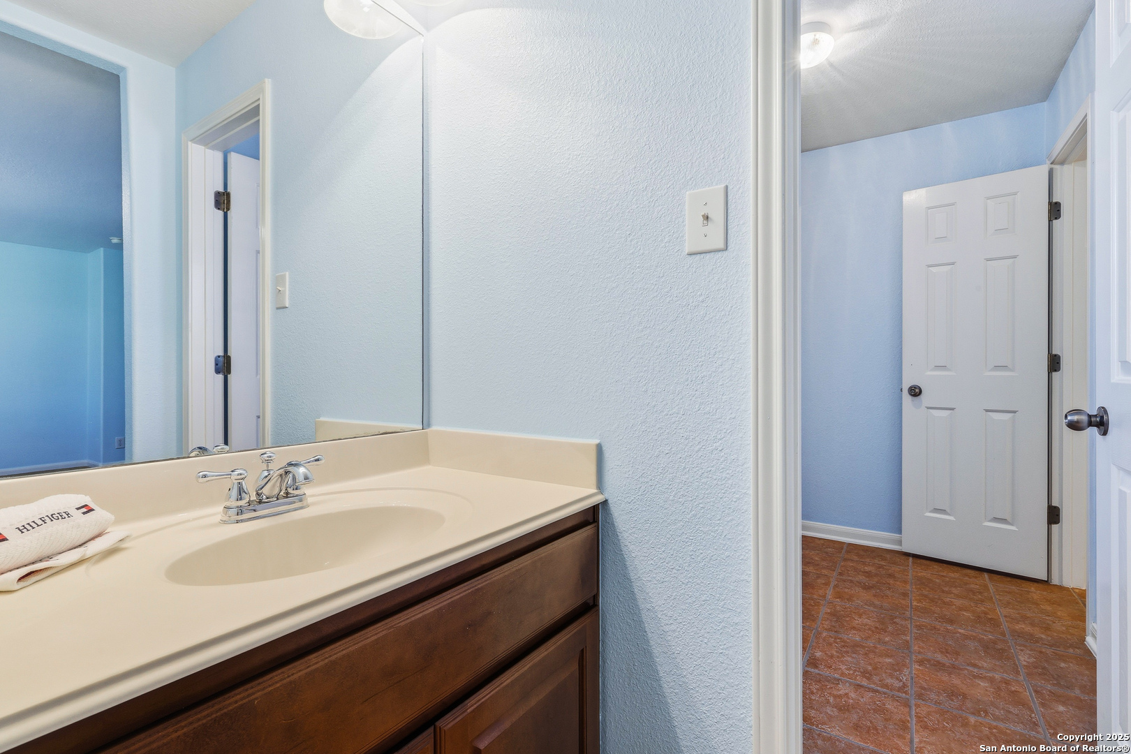 722 Aster Trail San Antonio TX 78256