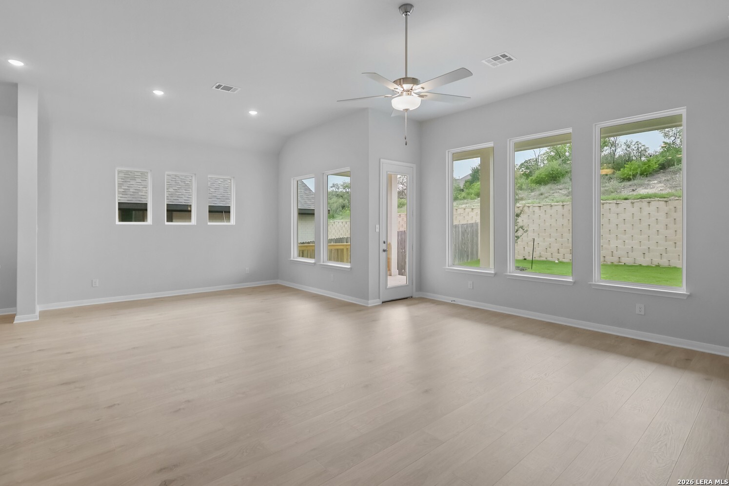 2503 Tortuga Verde San Antonio TX 78245
