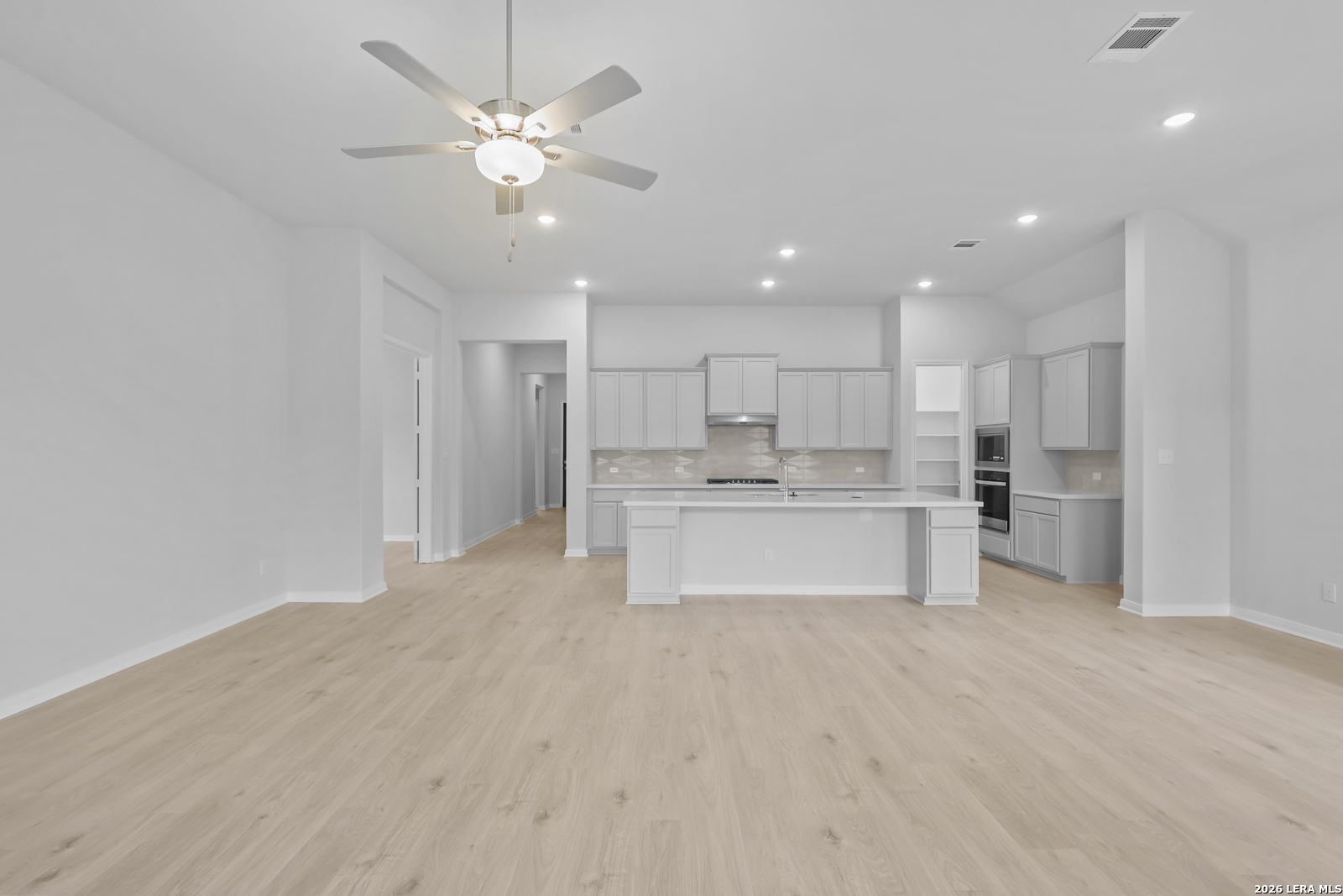 2503 Tortuga Verde San Antonio TX 78245