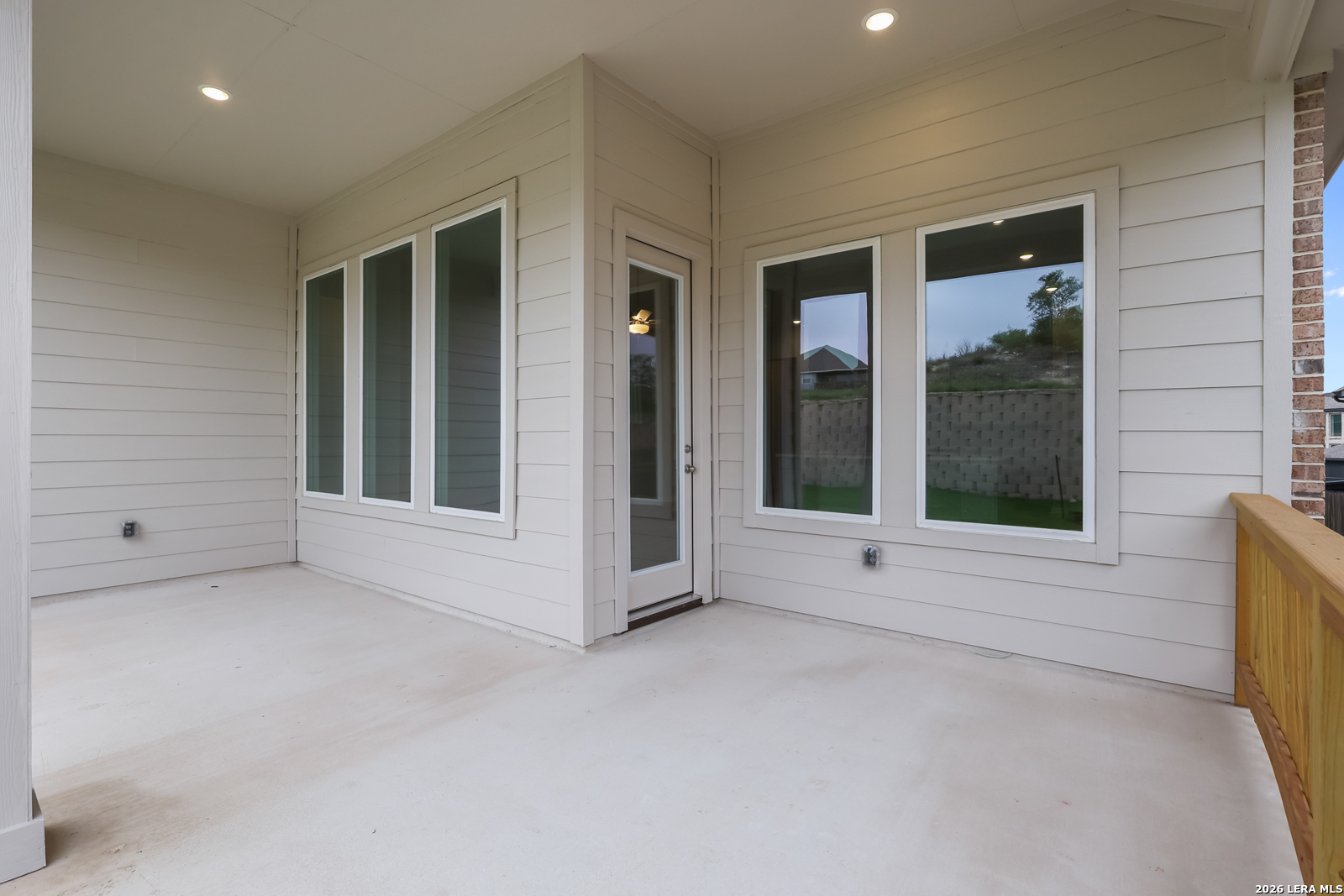 2503 Tortuga Verde San Antonio TX 78245