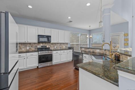 718 Wildgrove Lane San Antonio TX 78258