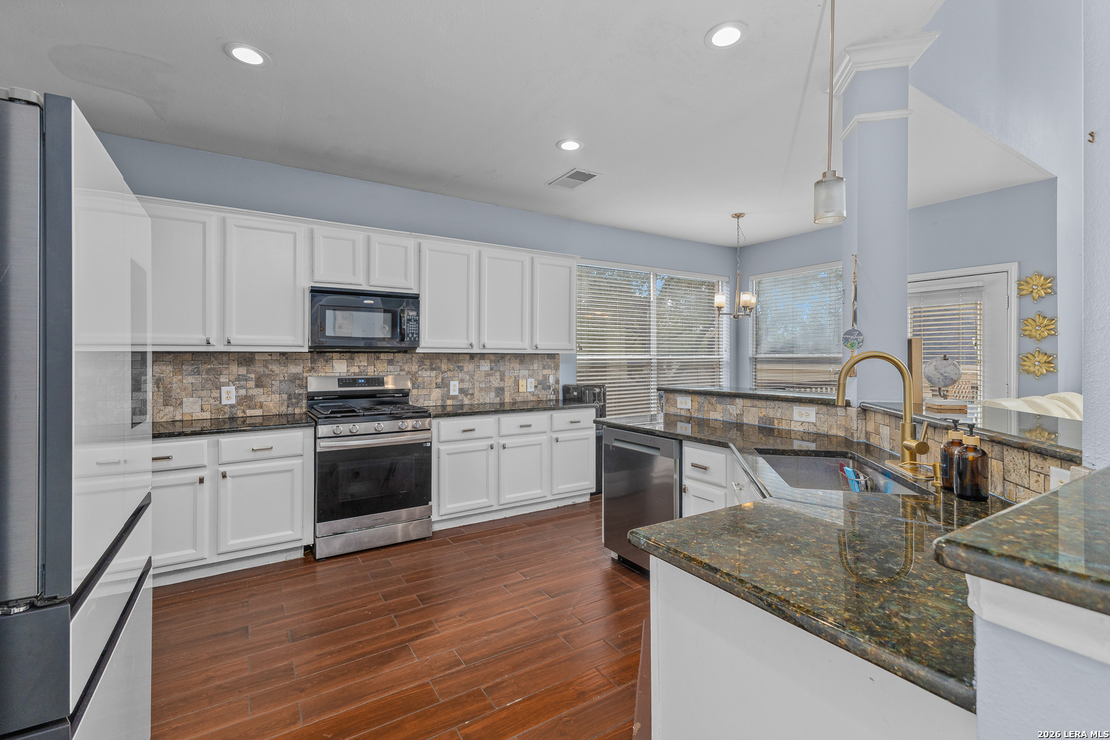 718 Wildgrove Lane San Antonio TX 78258