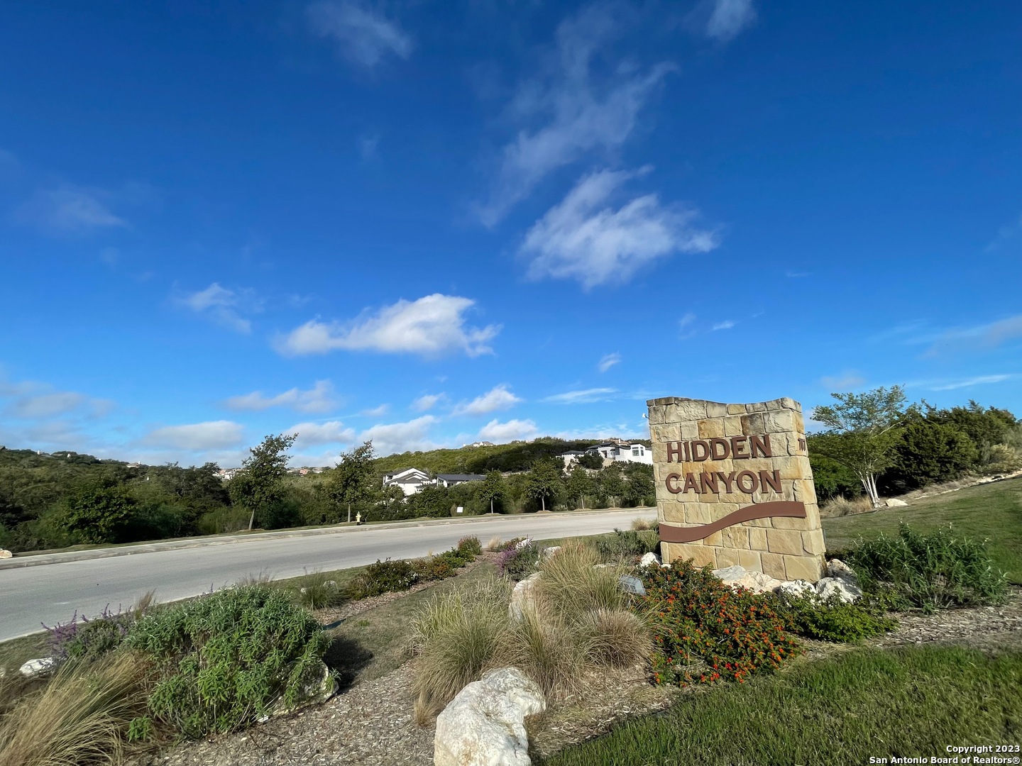 619 Winding Ravine San Antonio TX 78258