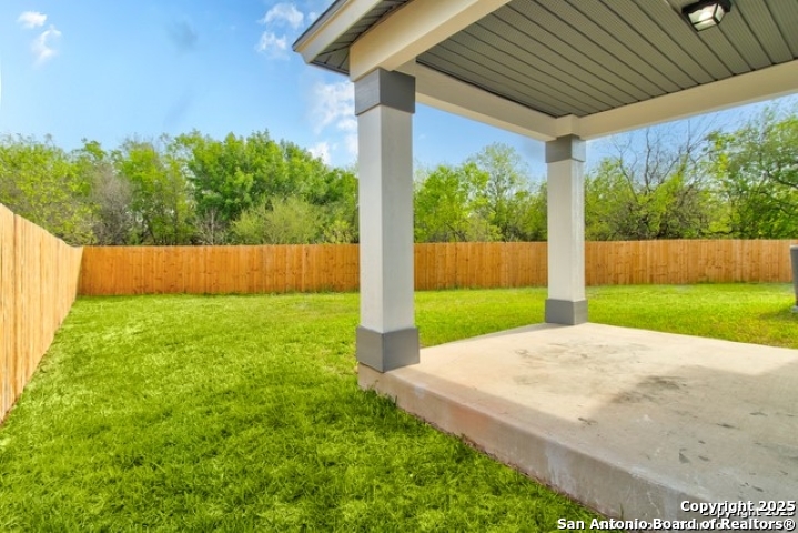 7862 Hedrick Farm San Antonio TX 78239