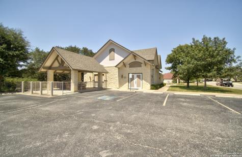 2004 Valencia Drive Kerrville TX 78028
