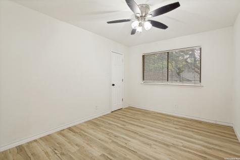 9319 Beowulf Street San Antonio TX 78254