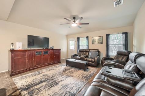 11719 Clamoun Circle San Antonio TX 78245