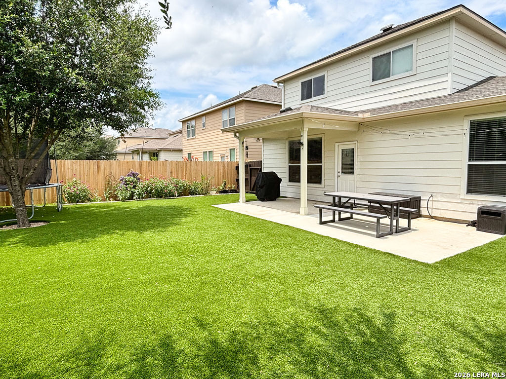 15903 Silver Rose Selma TX 78154